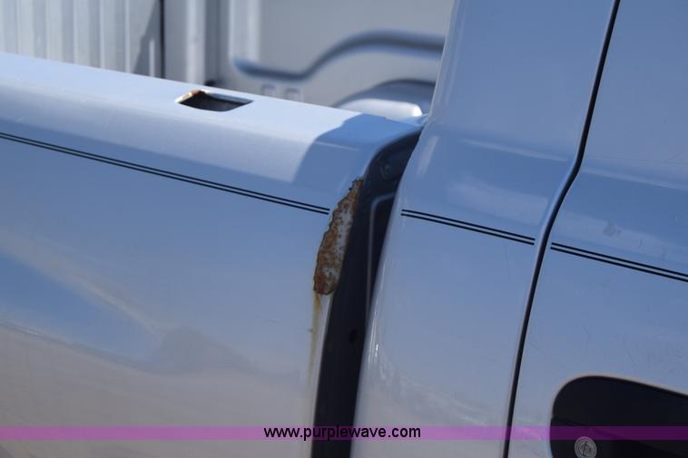 image for item BW9483 2001 Dodge Ram 1500 pickup truck