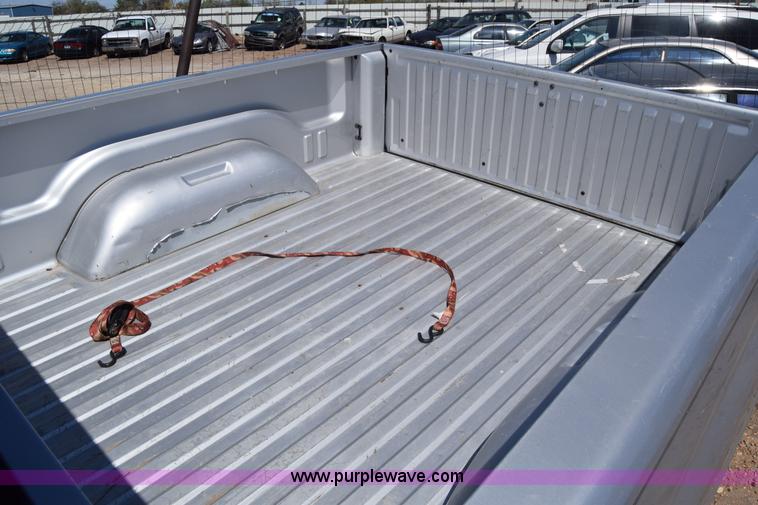 image for item BW9483 2001 Dodge Ram 1500 pickup truck