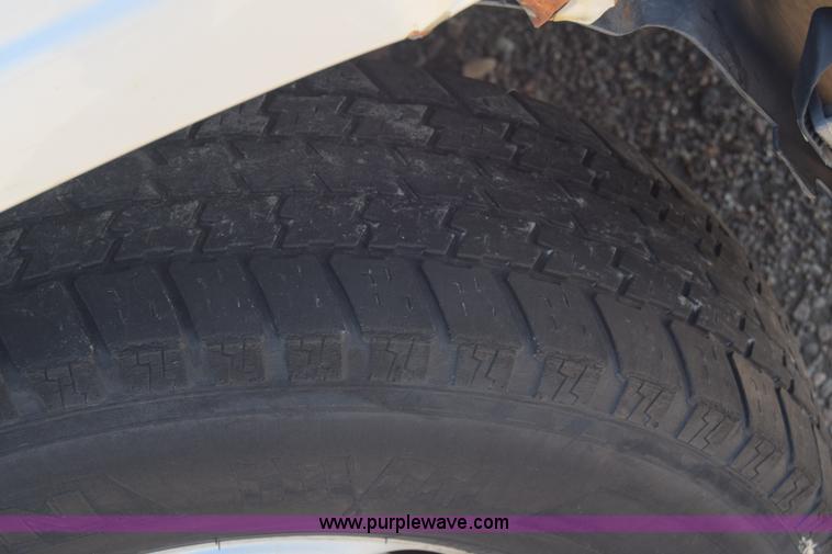 image for item BW9483 2001 Dodge Ram 1500 pickup truck