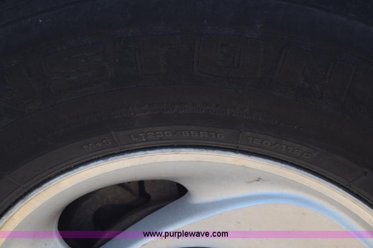 image for item BW9483 2001 Dodge Ram 1500 pickup truck