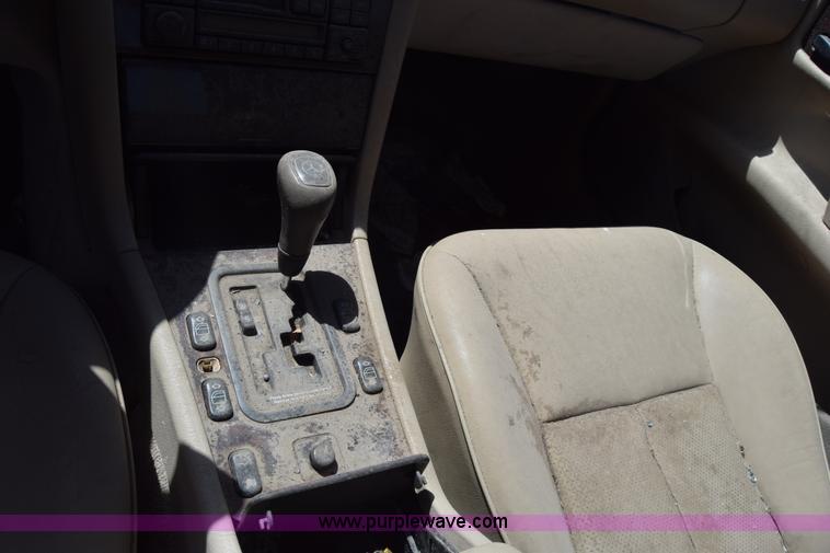 image for item BW9485 1997 Mercedes Benz E320