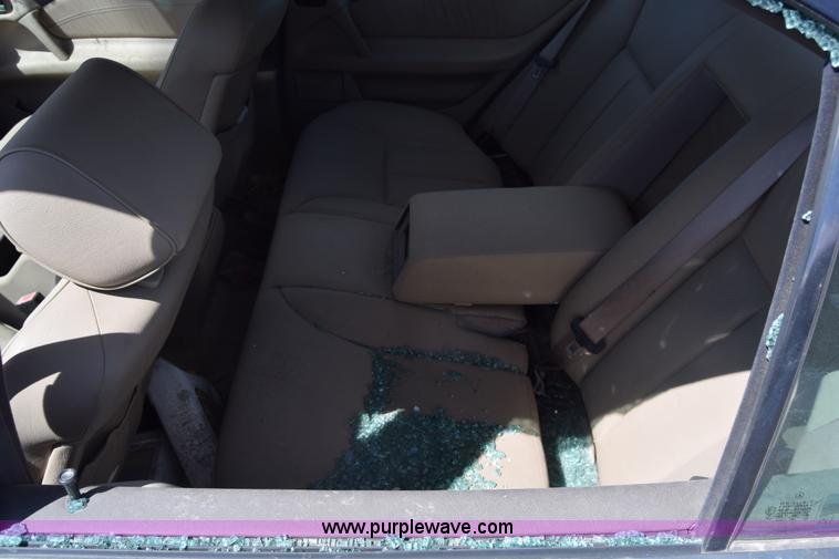 image for item BW9485 1997 Mercedes Benz E320