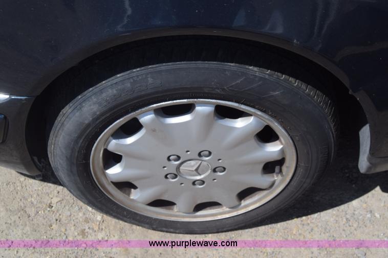 image for item BW9485 1997 Mercedes Benz E320