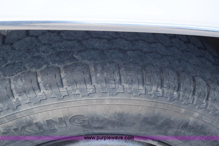 image for item BW9486 1999 GMC Yukon SUV