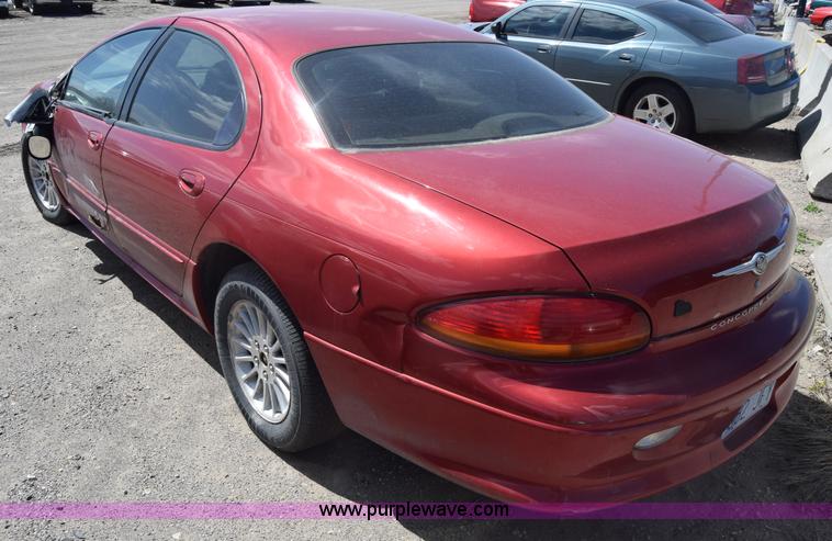 image for item BW9487 2003 Chrysler Concorde