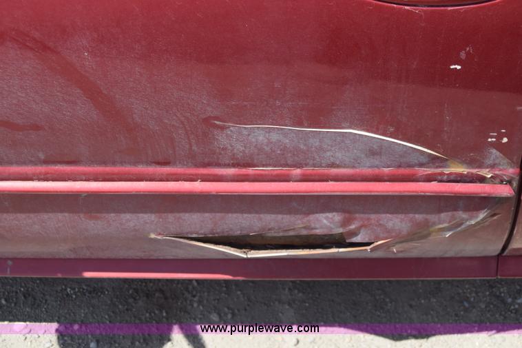 image for item BW9487 2003 Chrysler Concorde