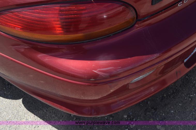 image for item BW9487 2003 Chrysler Concorde