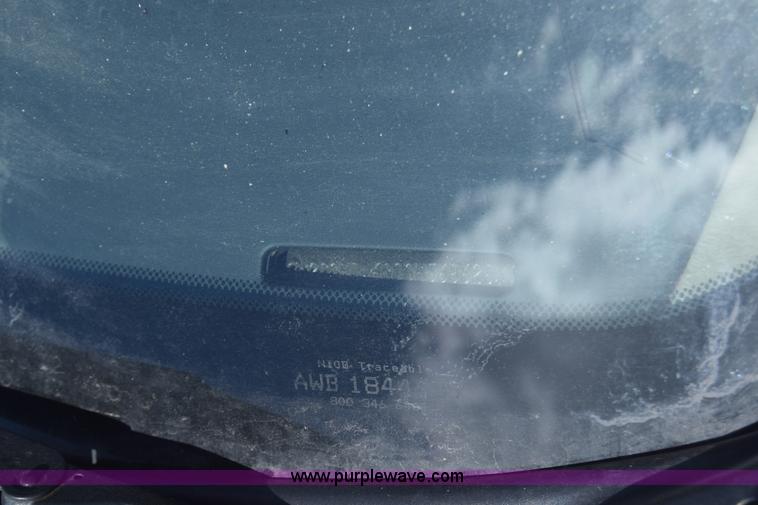 image for item BW9487 2003 Chrysler Concorde