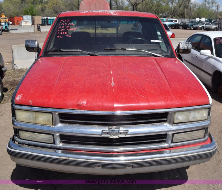 image for item BW9488 1994 Chevrolet 1500 Ext. Cab pickup truck