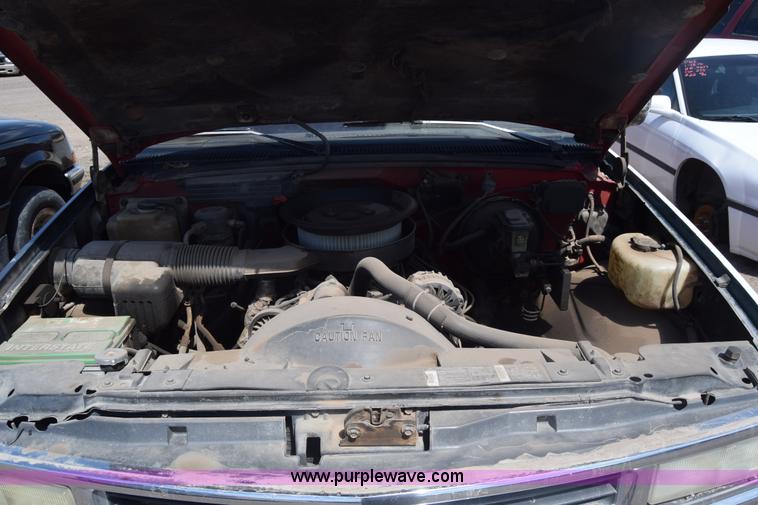 image for item BW9488 1994 Chevrolet 1500 Ext. Cab pickup truck