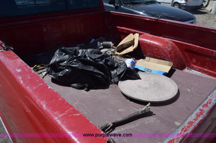 image for item BW9488 1994 Chevrolet 1500 Ext. Cab pickup truck