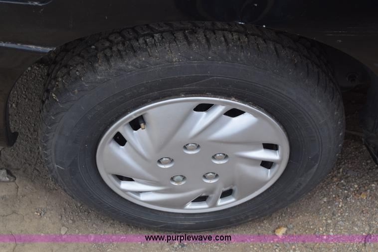 image for item BW9493 2001 Chevrolet Cavalier