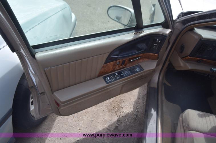 image for item BW9496 1995 Buick Park Avenue