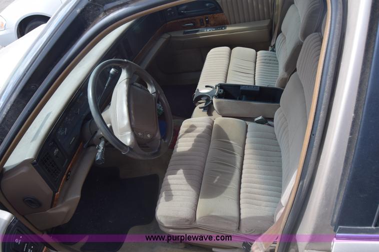 image for item BW9496 1995 Buick Park Avenue