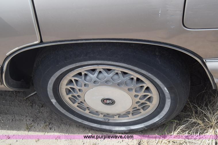 image for item BW9496 1995 Buick Park Avenue