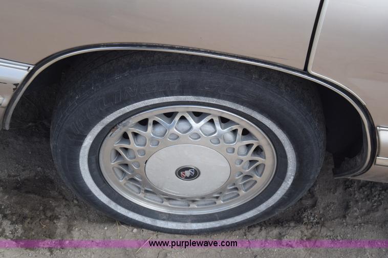 image for item BW9496 1995 Buick Park Avenue