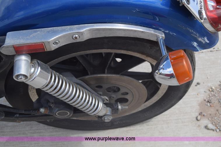 image for item BW9498 1993 Harley Davidson XL1200 motorcycle