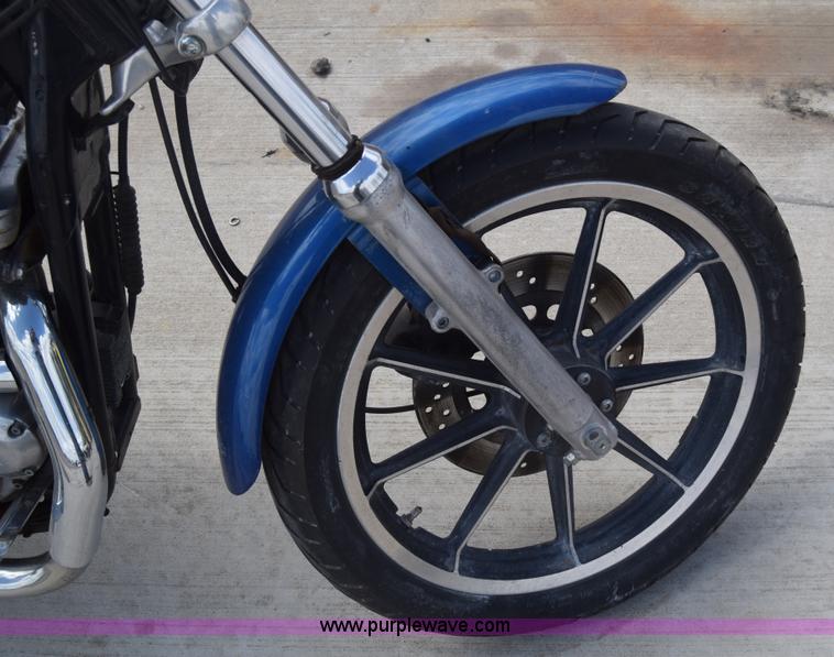 image for item BW9498 1993 Harley Davidson XL1200 motorcycle