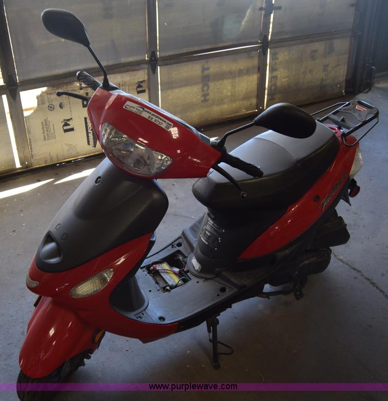 image for item BX9737 2014 Tao Tao ATM50 moped