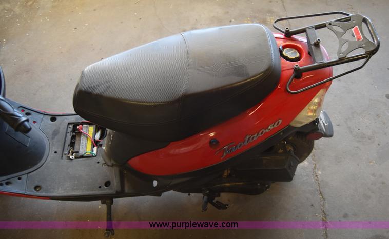 image for item BX9737 2014 Tao Tao ATM50 moped