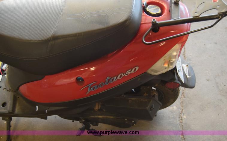 image for item BX9737 2014 Tao Tao ATM50 moped