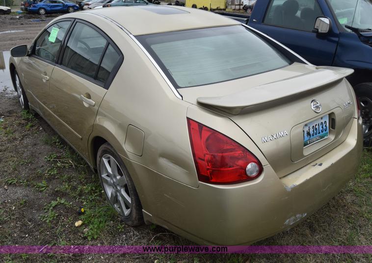 image for item BX9738 2004 Nissan Maxima SE