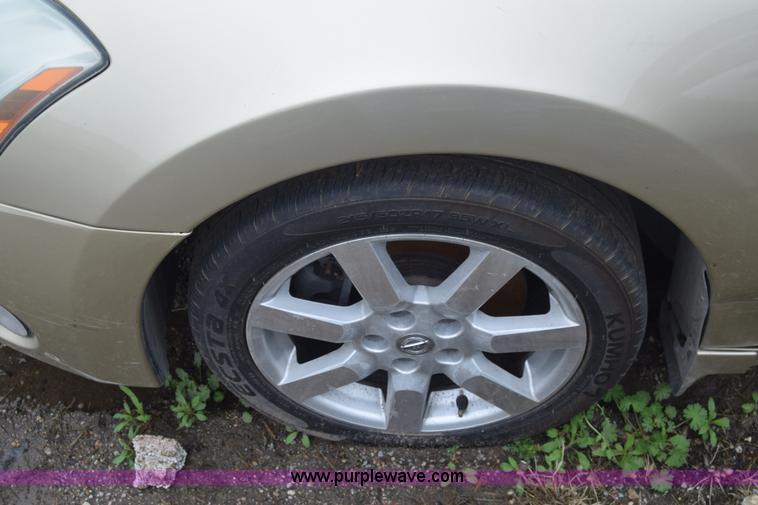 image for item BX9738 2004 Nissan Maxima SE