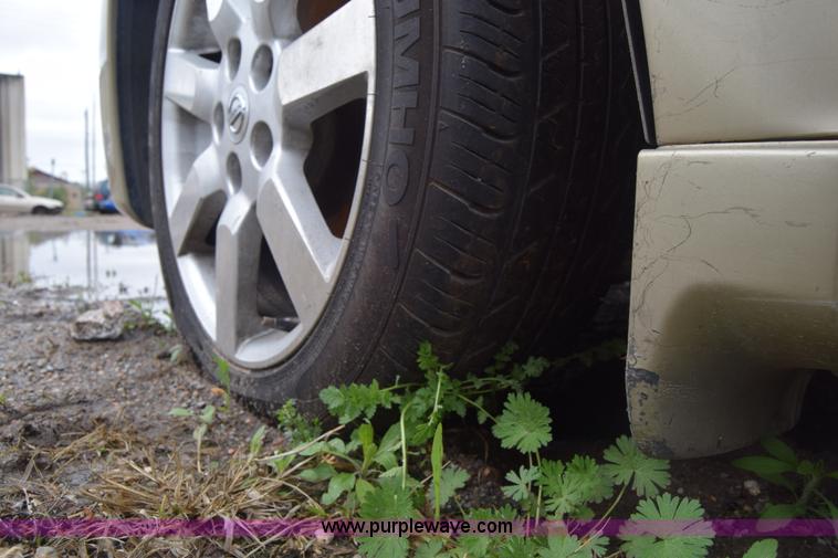 image for item BX9738 2004 Nissan Maxima SE