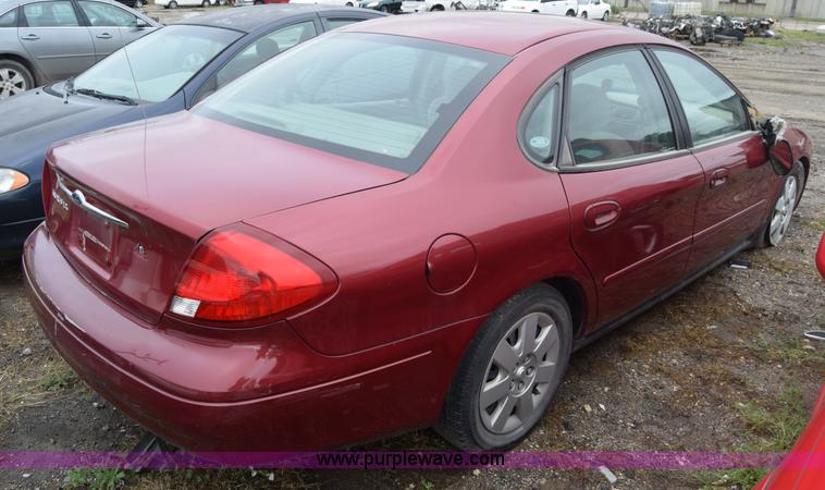 image for item BX9740 2002 Ford Taurus LX