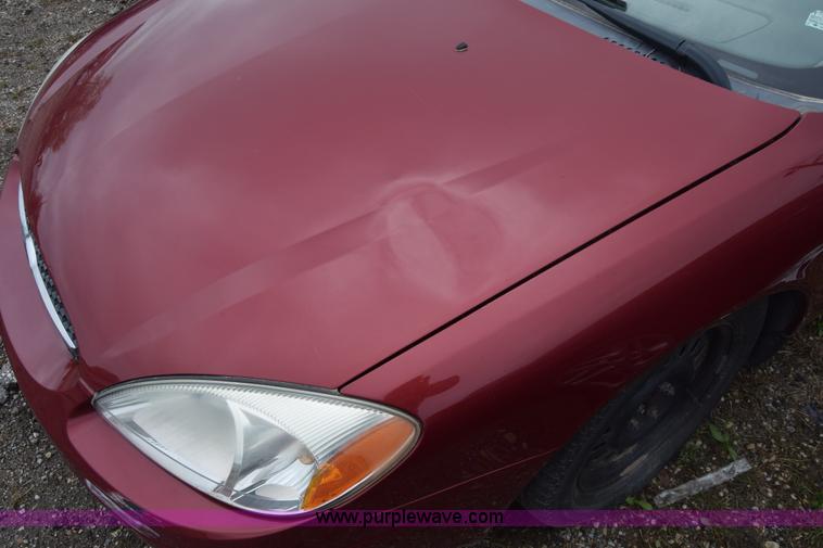 image for item BX9740 2002 Ford Taurus LX