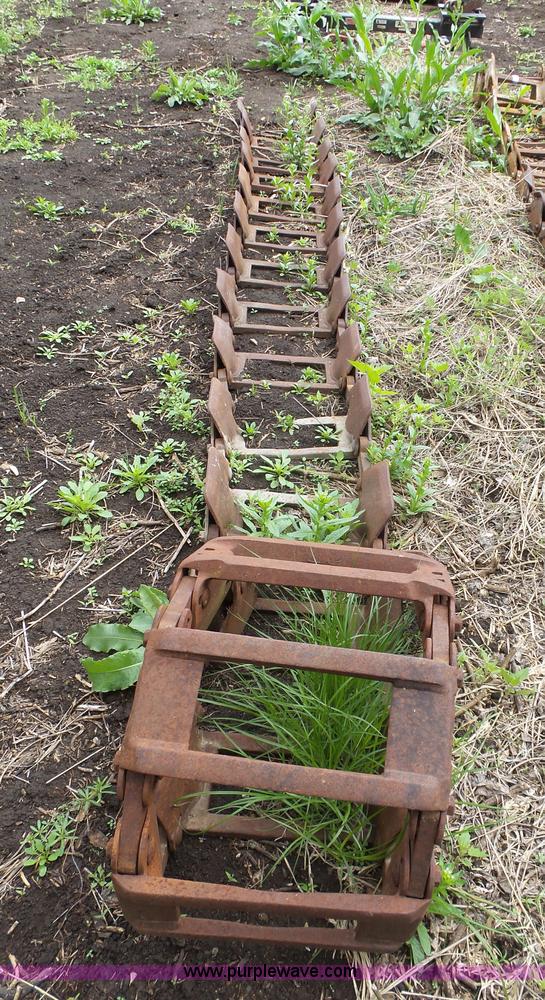 image for item AM9596 Grouser steel skid steer tracks