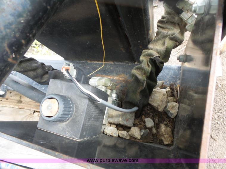 image for item AM9598 Precision high reach tree shear