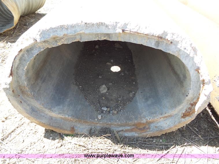image for item AM9644 Concrete pipe