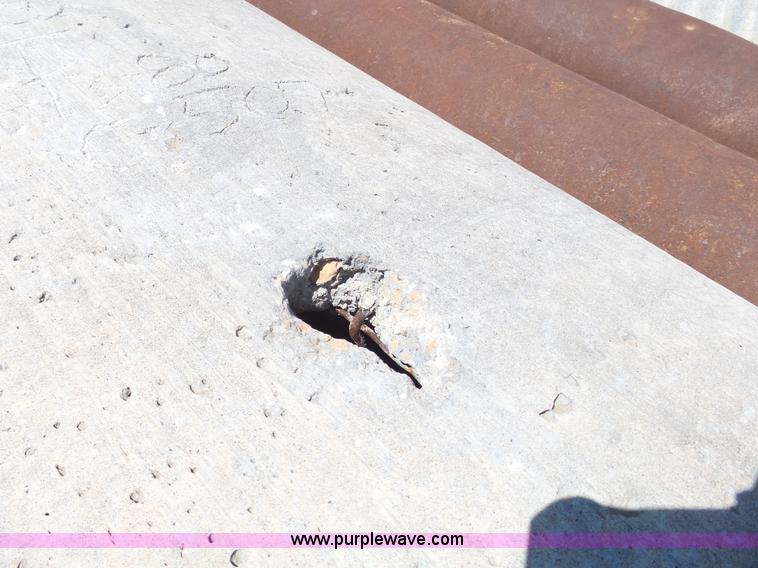 image for item AM9644 Concrete pipe