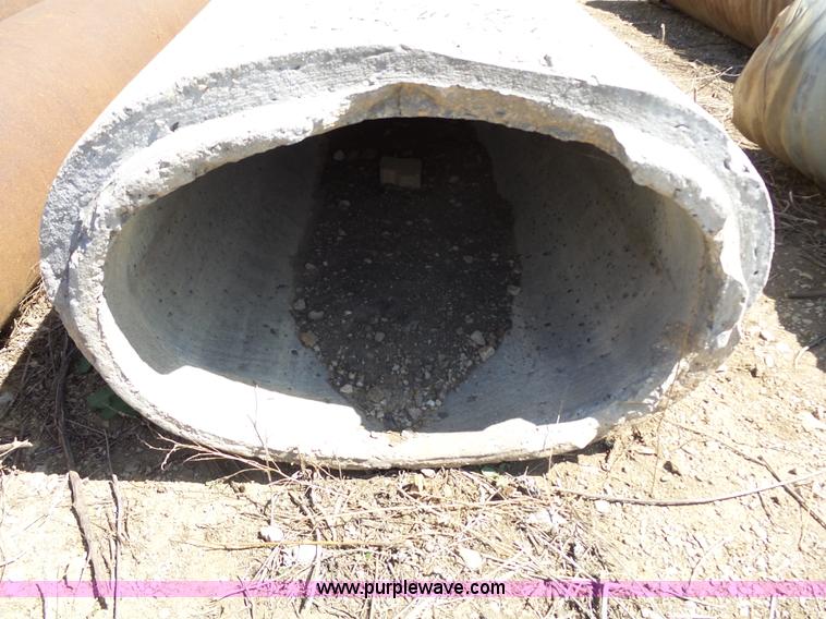image for item AM9644 Concrete pipe