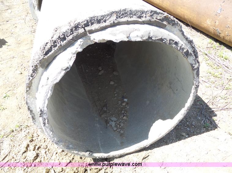 image for item AM9644 Concrete pipe