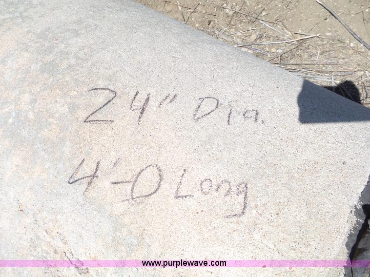 image for item AM9644 Concrete pipe