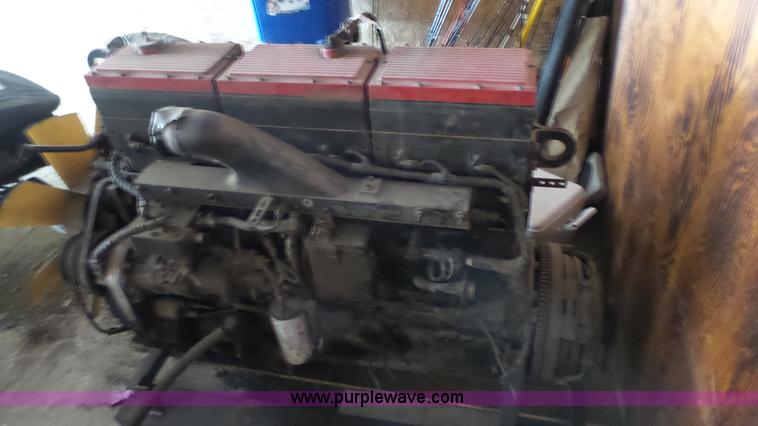 image for item AO9887 Cummins N14 six cylinder diesel engine