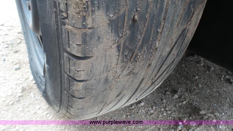 image for item AO9891 2003 Saturn L200