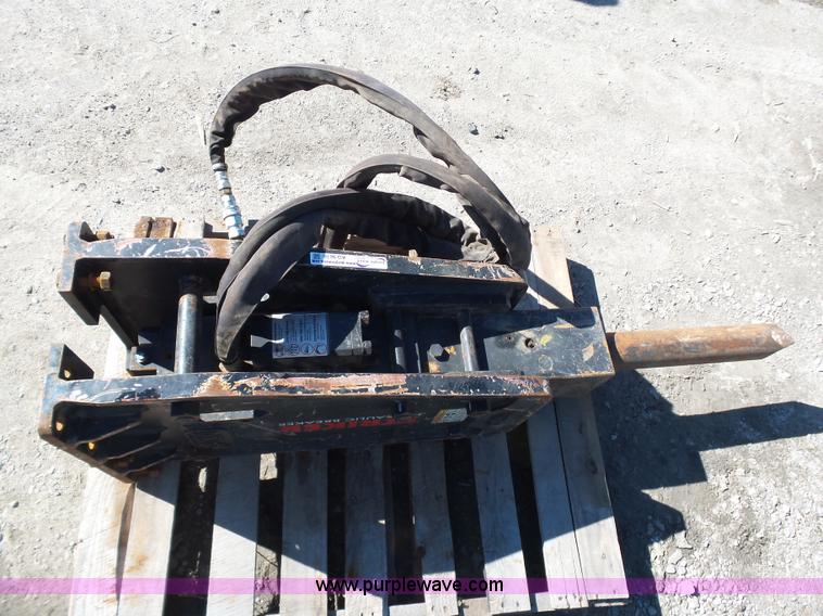 image for item AQ9676 Striker hydraulic breaker