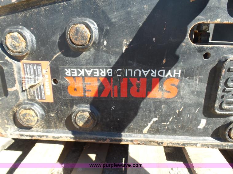 image for item AQ9676 Striker hydraulic breaker