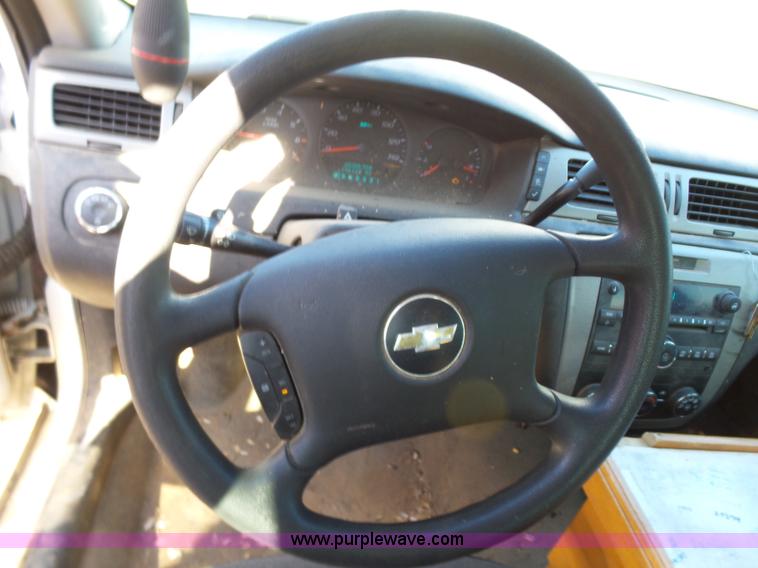 image for item AQ9679 2008 Chevrolet Impala Police