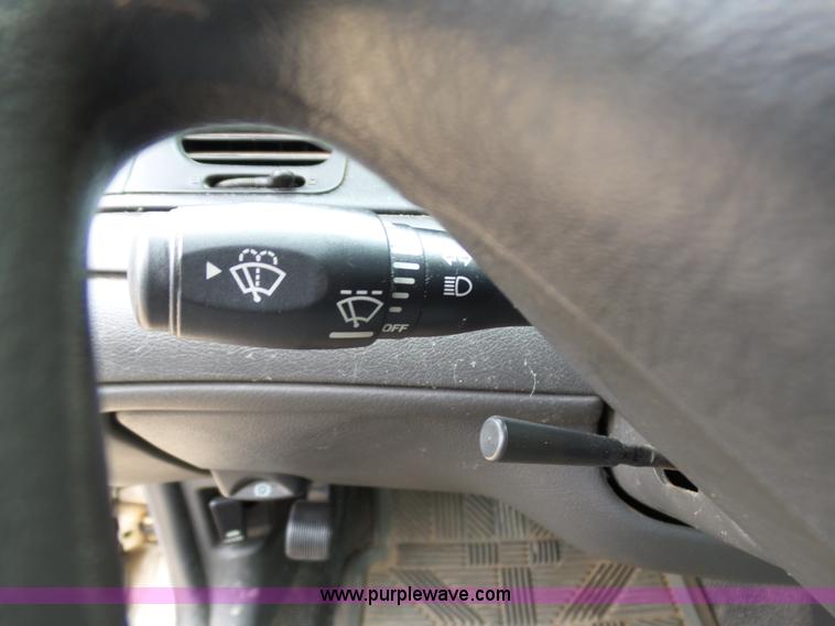 image for item AQ9680 2004 Ford Crown Victoria Police Interceptor