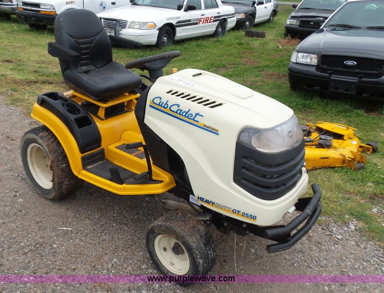 image for item AQ9683 Cub Cadet GT2550 lawn mower