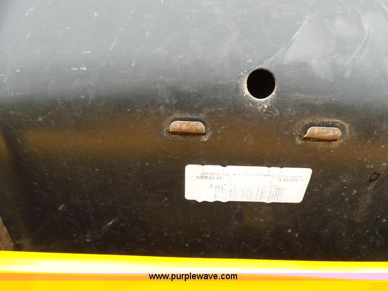 image for item AQ9683 Cub Cadet GT2550 lawn mower