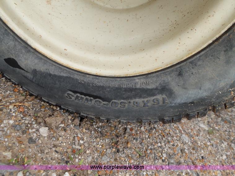 image for item AQ9683 Cub Cadet GT2550 lawn mower