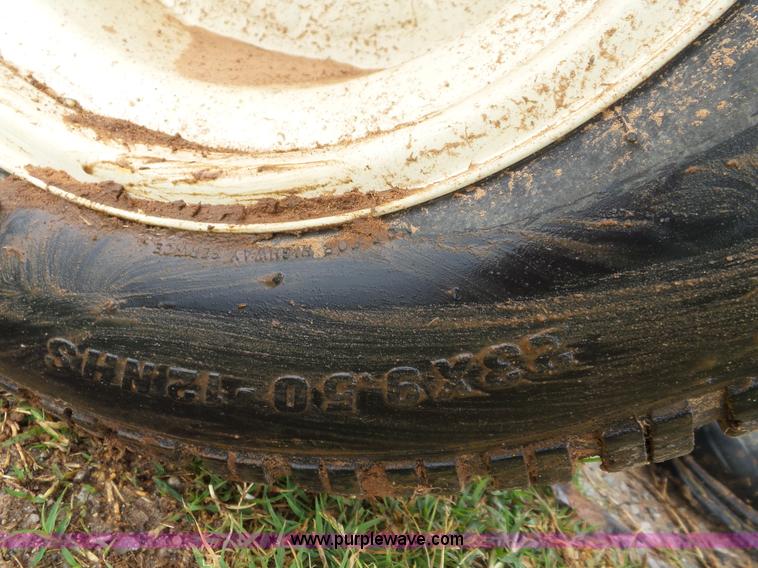 image for item AQ9683 Cub Cadet GT2550 lawn mower