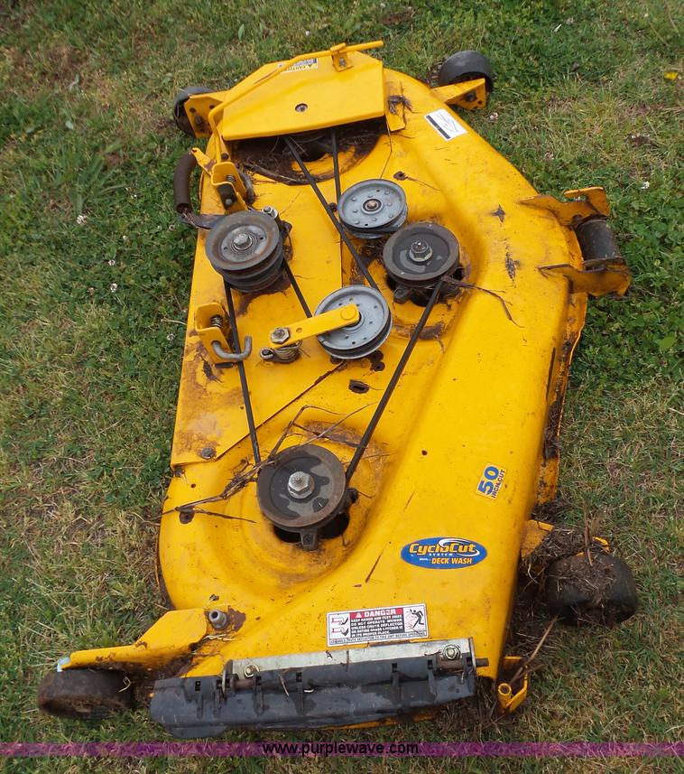 image for item AQ9683 Cub Cadet GT2550 lawn mower