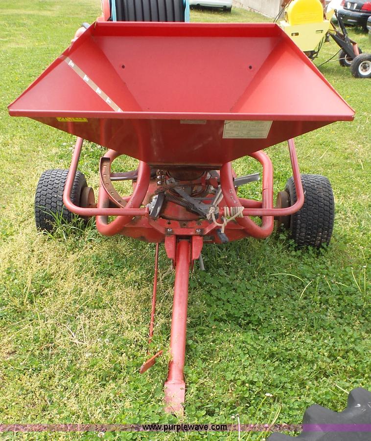 image for item AQ9686 Lely spreader