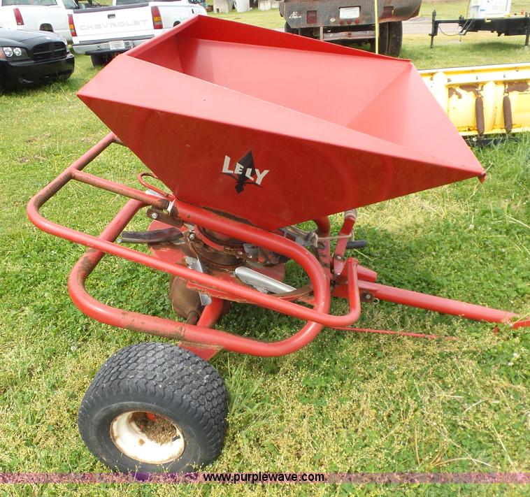 image for item AQ9686 Lely spreader